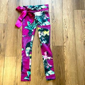 Cute Booty Lounge XS